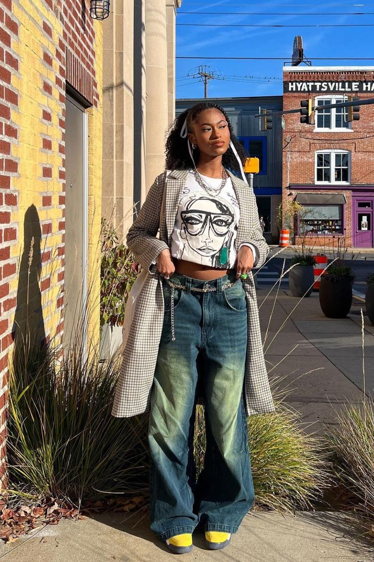 Anti-Fit Denim: 2025's Answer to Skinny Jeans Baggy twisted seam jeans outfit