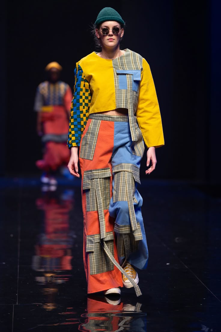 Global Mashup: Cultural Crossover in Streetwear Cultural fusion streetwear outfit